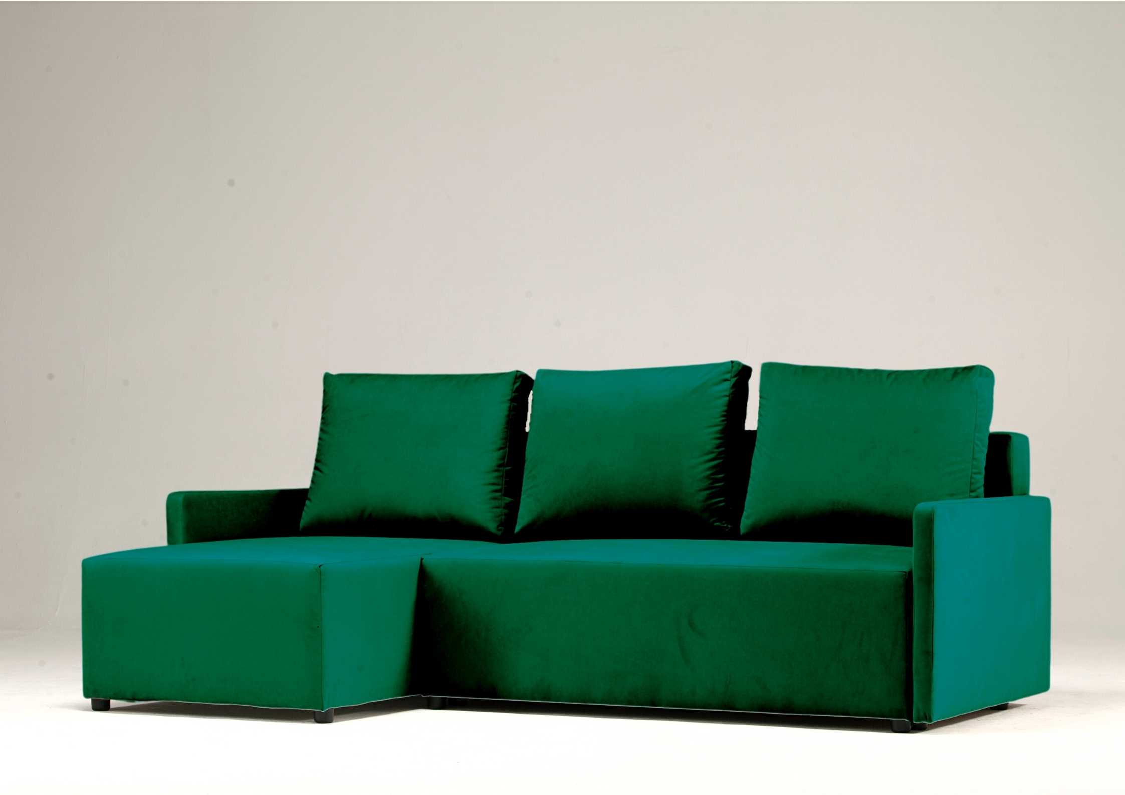 Zielony narożnik do małego salonu